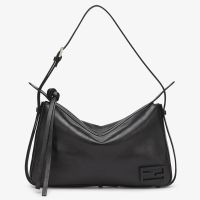 Fendi Medium Simply Shoulder Bag In Calfskin Black